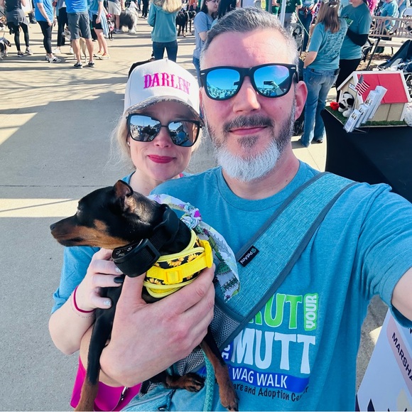 Meet your Posher, Charlotte :) - Picture 3 of 4